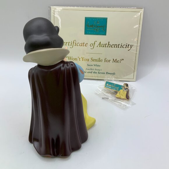 WDCC Vintage 2002 Snow White Wont you Smile For Me Figurine - Picture 4 of 7